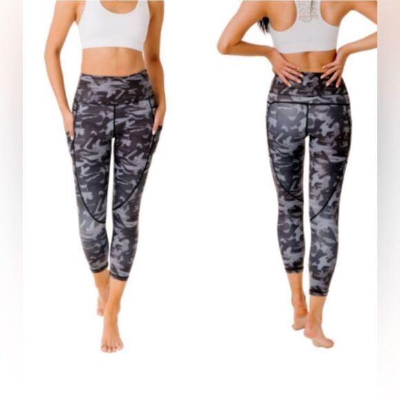 ZYIA Pants - ZYIA Light n Tight Crop Leggings